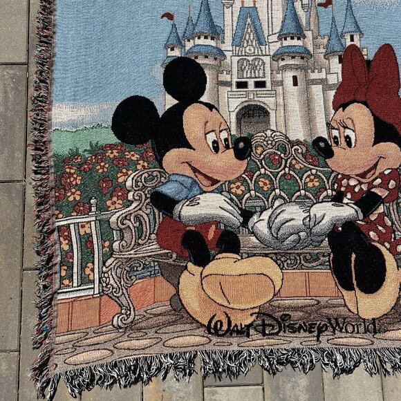 Walt Disney World Mickey & Minnie Mouse Blanket Tapestry Woven Throw EUC 60"x50" - Picture 6 of 16